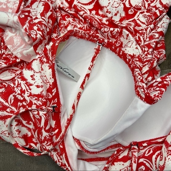 Kenneth Cole One Piece Swimsuit size XL - Picture 12 of 13